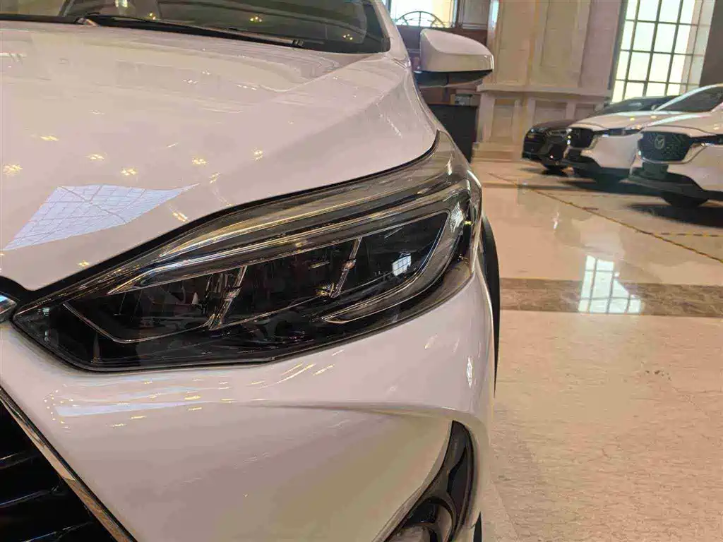 TOYOTA YARIS L ZHIXUAN