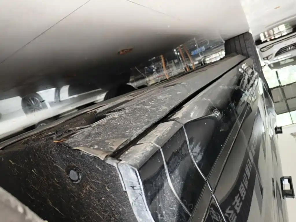 BYD L EV — миниатюра 21
