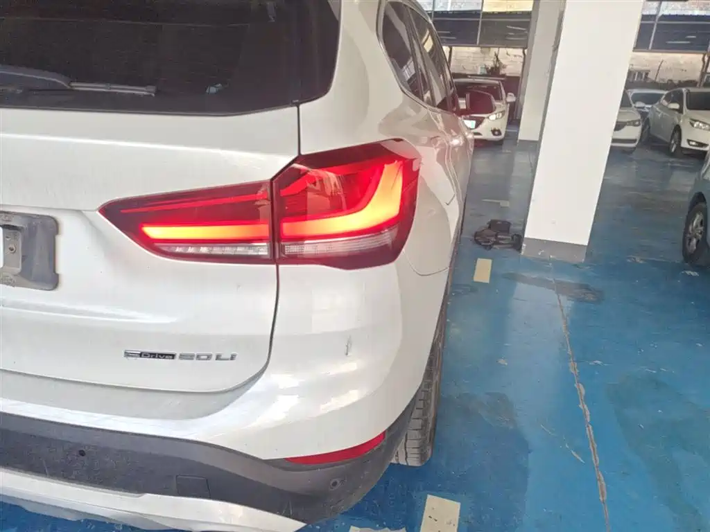 BMW X1 2022 sDrive20Li Fashion