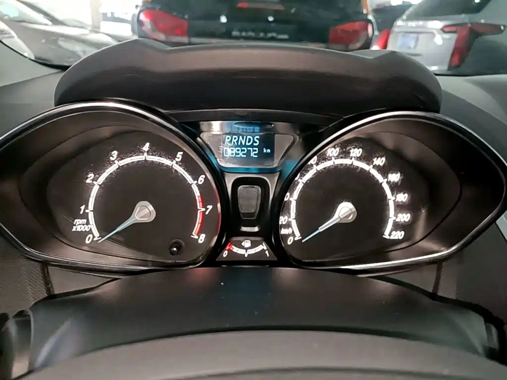 Ford Fiesta — миниатюра 12