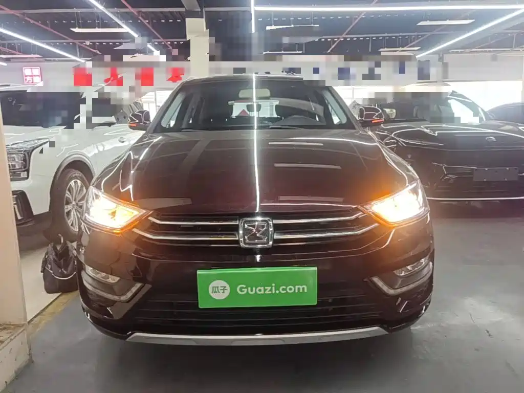 Zotye Zotye SR7 — миниатюра 3
