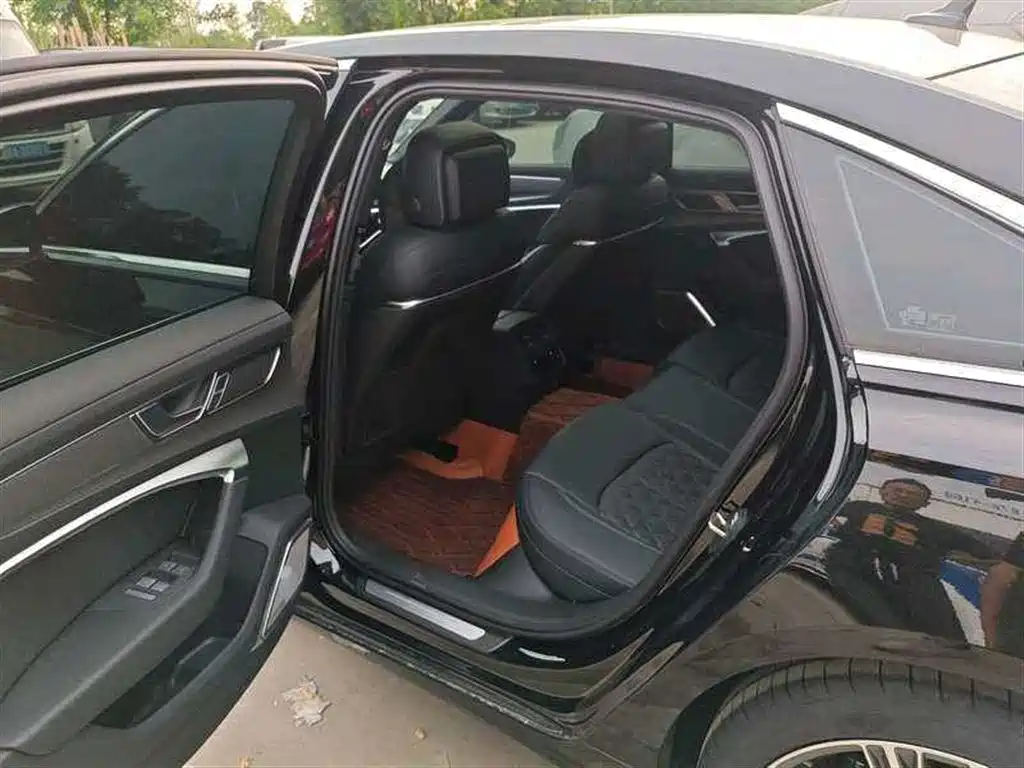 Audi A6L 2026 45 TFSI