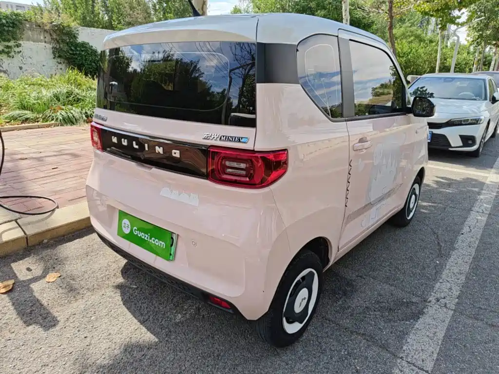 Wuling MINIEV — миниатюра 7