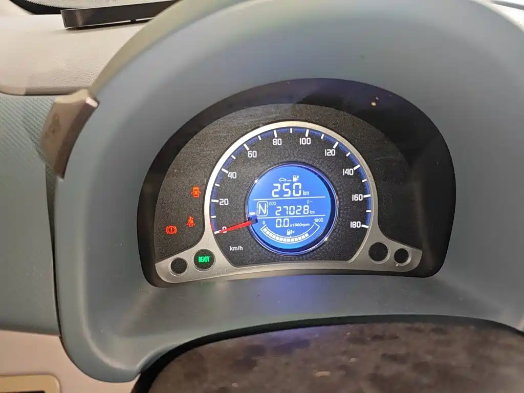 Changan Benben E-Star — миниатюра 7