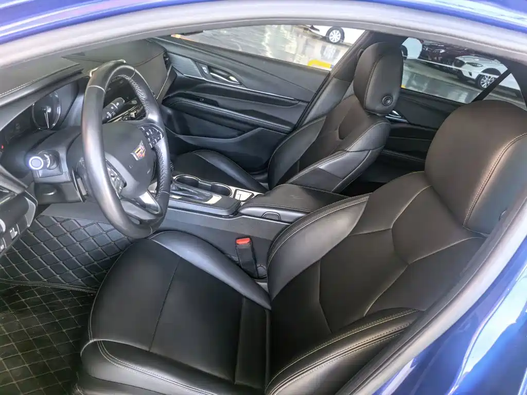 Cadillac CT4 — миниатюра 11