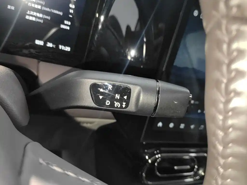 Leapmotor Leapmotor C11 — миниатюра 14