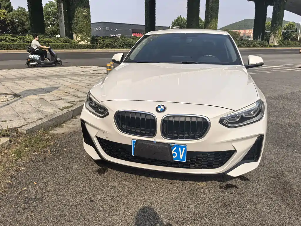 BMW 1 Series 1 2023 120i M Sport