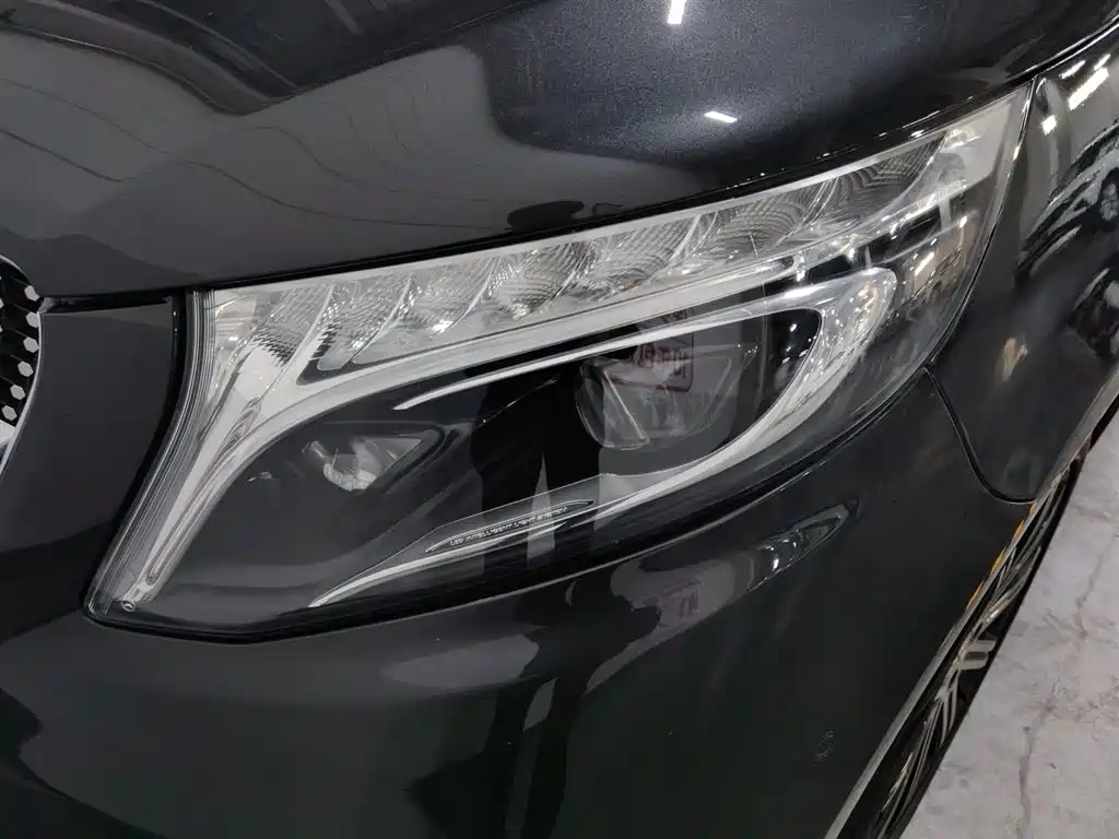 Mercedes-Benz V-Class V 2021 V 260 L Luxury