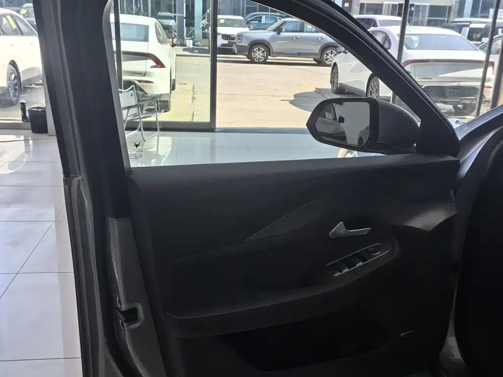 Arcfox Alfa Romeo S6 S6 2025 735MAX 160kW