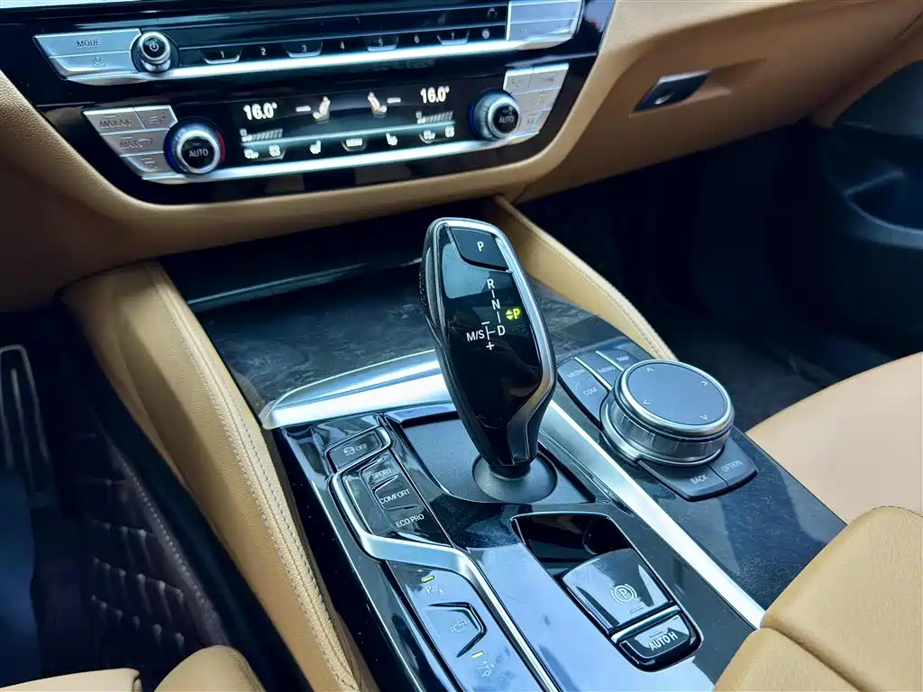 BMW 6 Series GT — миниатюра 14