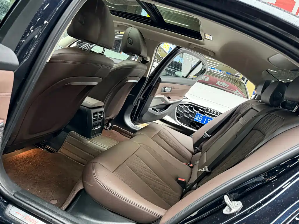 BMW i3 — миниатюра 11