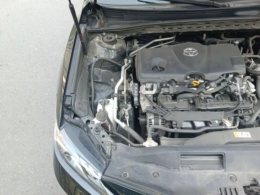 Toyota Camry — миниатюра 20