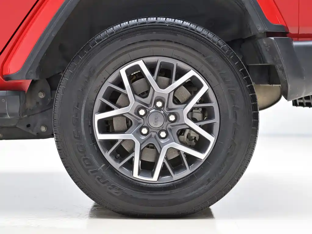 Jeep Wrangler PHEV — миниатюра 20