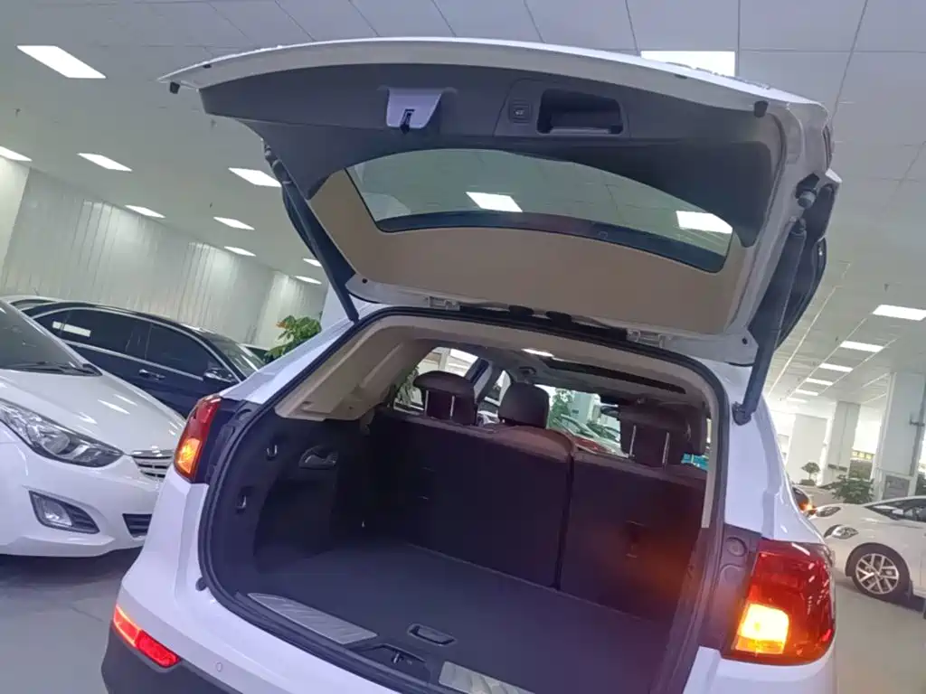 Buick Envision Plus — миниатюра 19