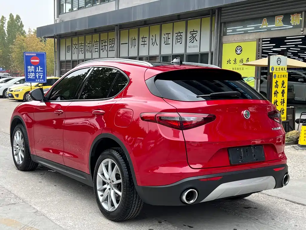 ALFA ROMEO STELVIO