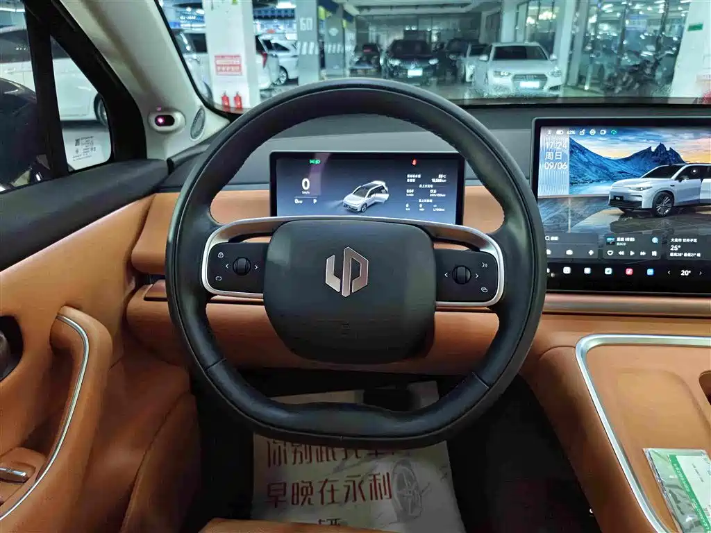 Leapmotor Leapmotor C16 — миниатюра 8