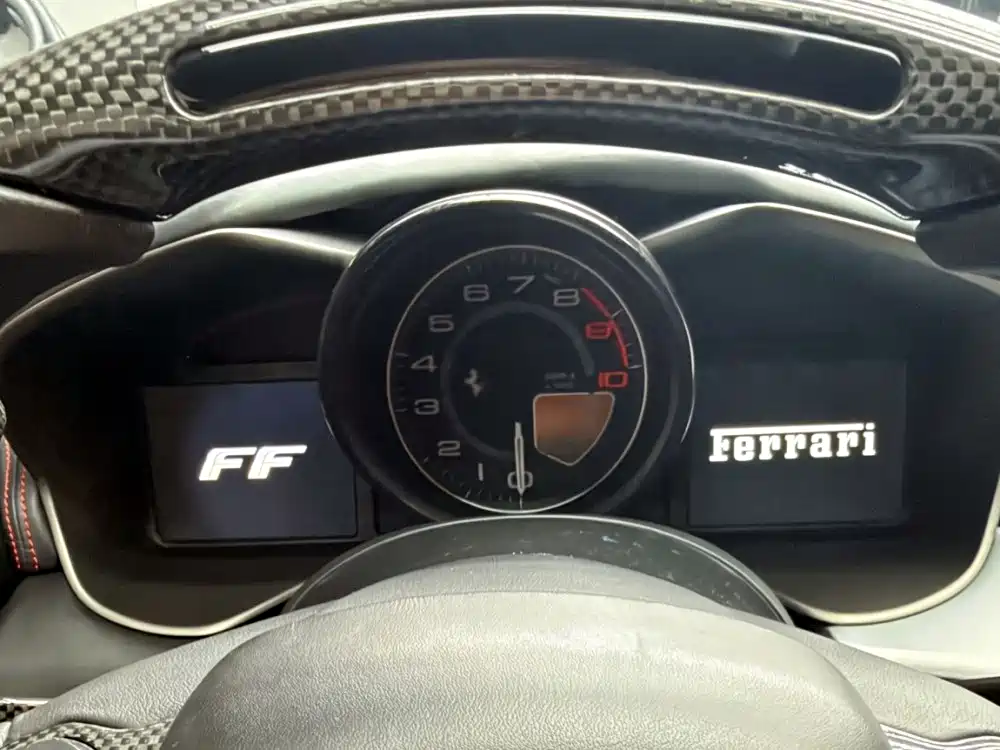 Ferrari FF — миниатюра 4