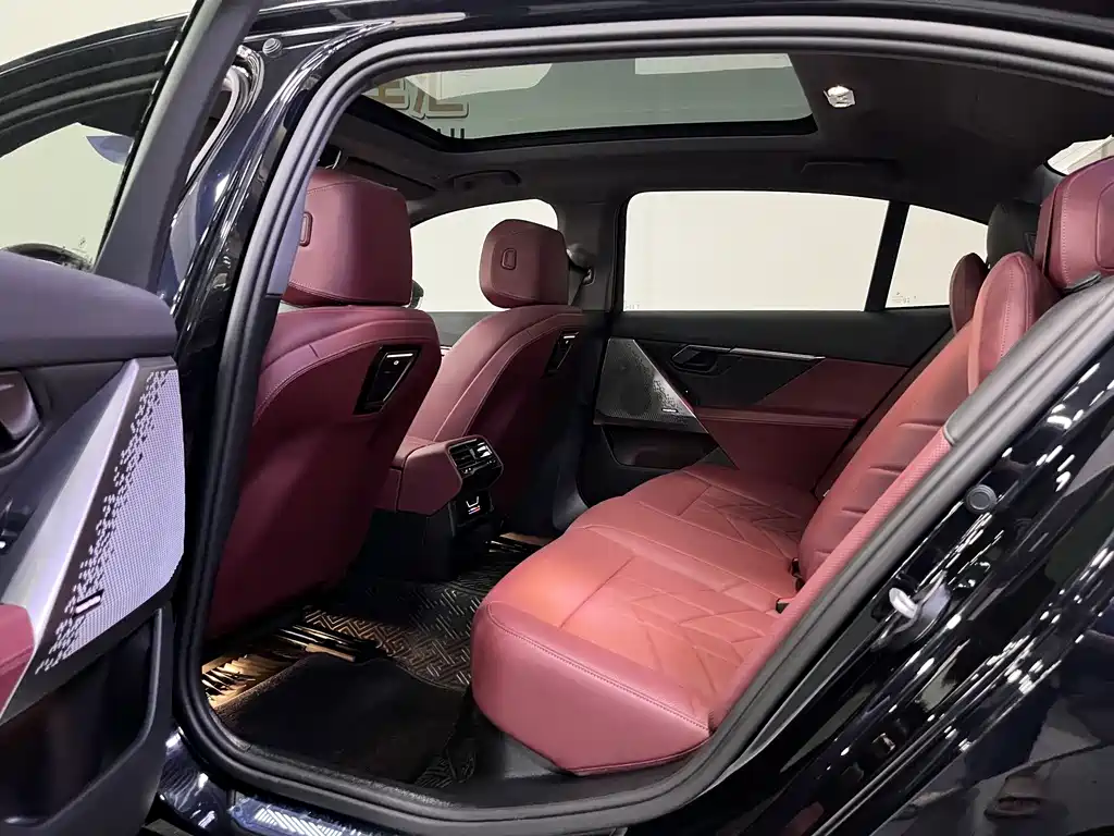 BMW 5 Series 5 2025 530Li Lead M Sport