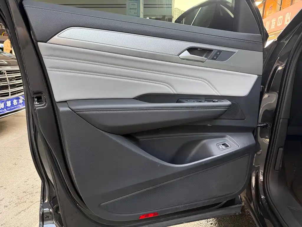 VOLKSWAGEN RANGE PATROL