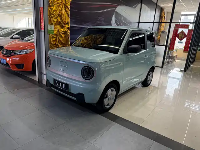 Geely Panda