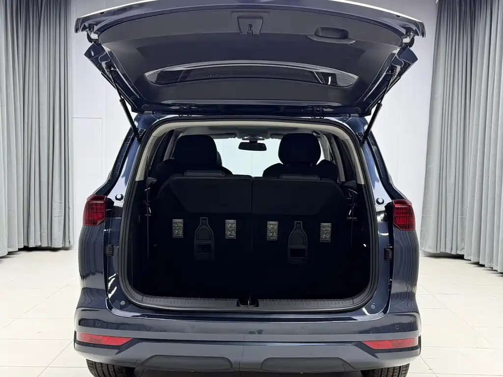 Wuling Victory — миниатюра 20