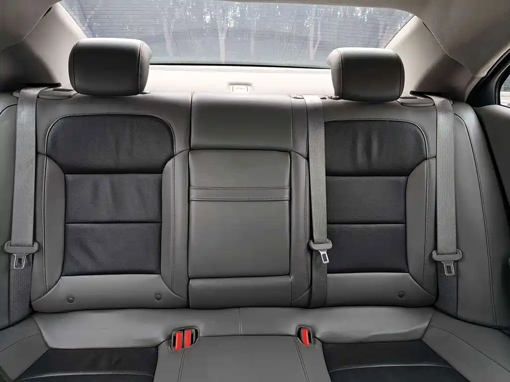 Chevrolet Malibu — миниатюра 13