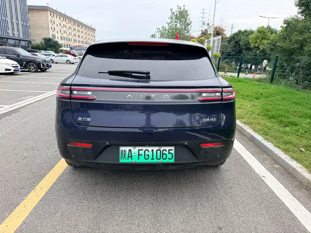AITO AITO M5 — миниатюра 4