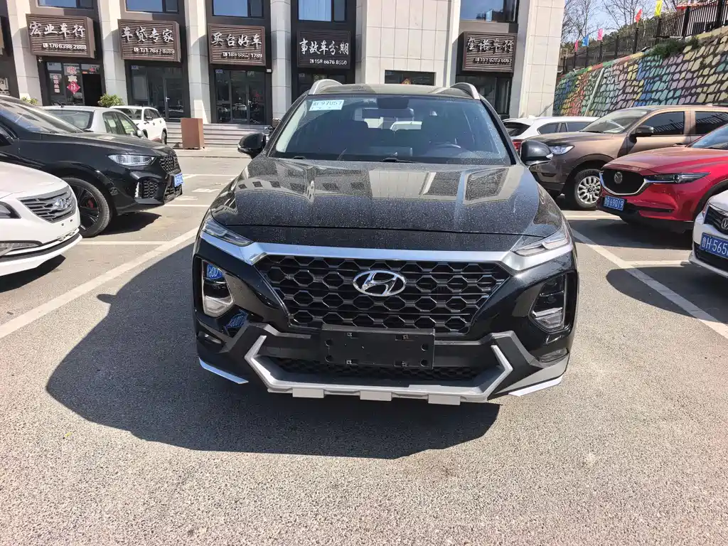 Hyundai Santa Fe 2019 380 TGDi GLS AT Luxury V