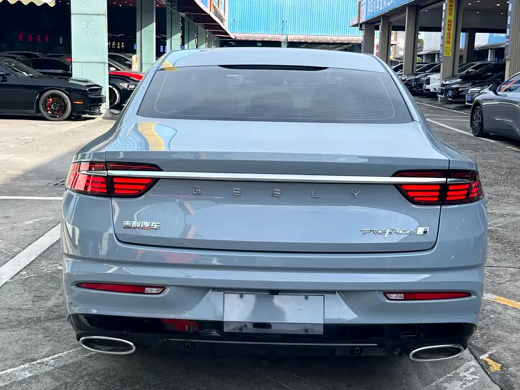 Geely Preface 2023 1.5TD