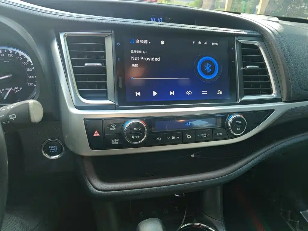 Toyota Highlander — миниатюра 6