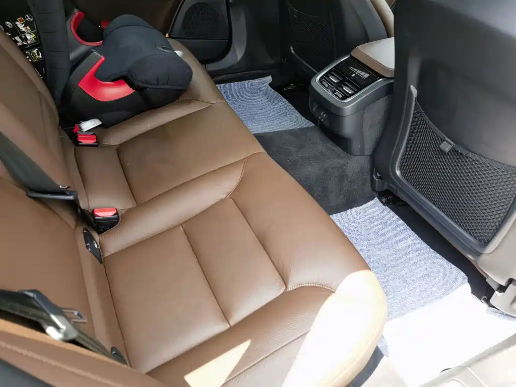 Volvo V90 — миниатюра 15