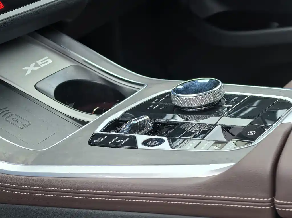 BMW X5 — миниатюра 18