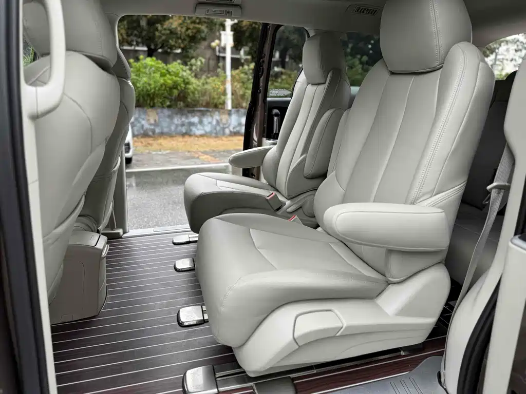 Buick GL8 2020 652T Comfort