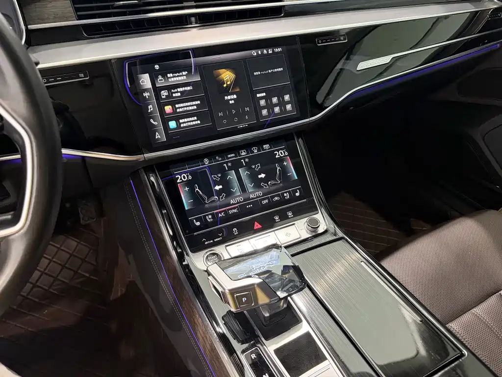 Audi A8 — миниатюра 9