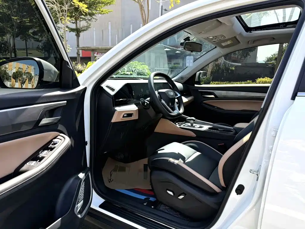 Geely Haoyue PRO — миниатюра 3