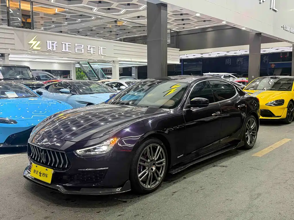 Maserati Ghibli 2020