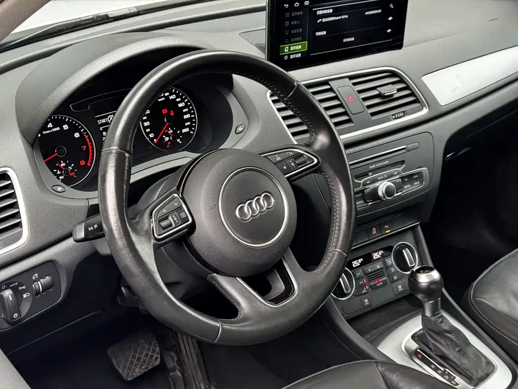 Audi Q3 — фотографии объявления, Фото 16