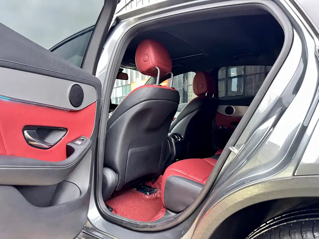 MERCEDES-BENZ GLC COUPE