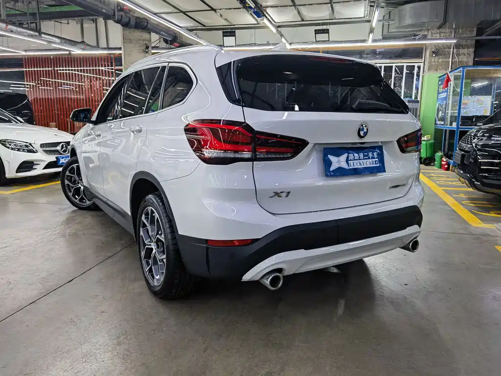 BMW X1 — миниатюра 6