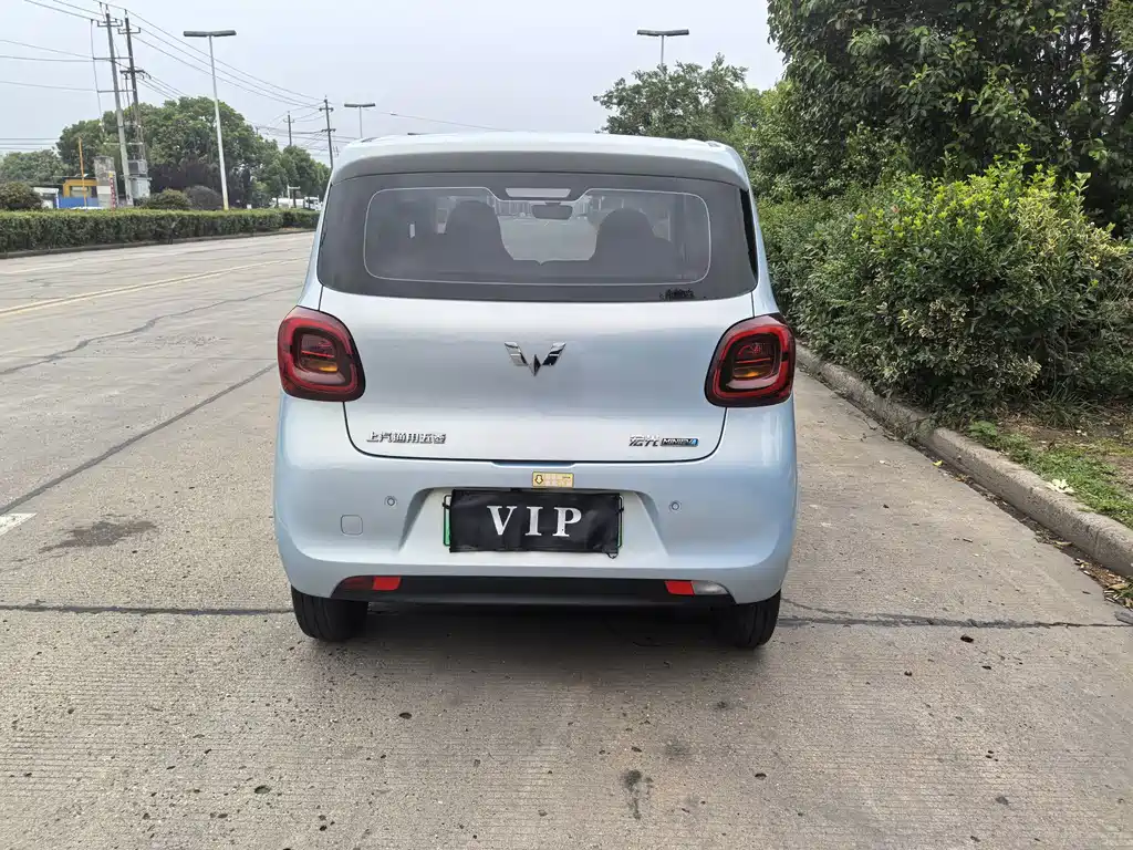 Wuling MINIEV — миниатюра 5