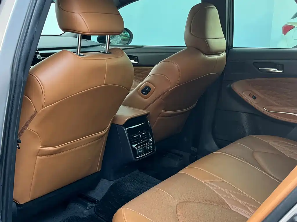 Toyota Avalon — миниатюра 25