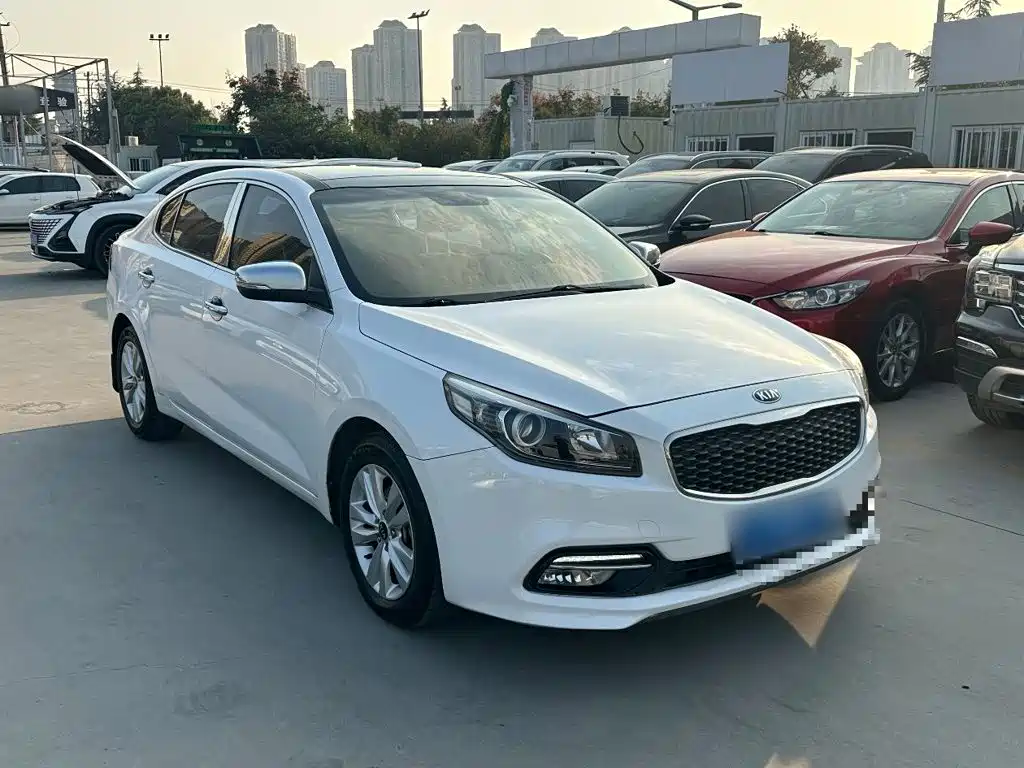 Kia K4 — миниатюра 4