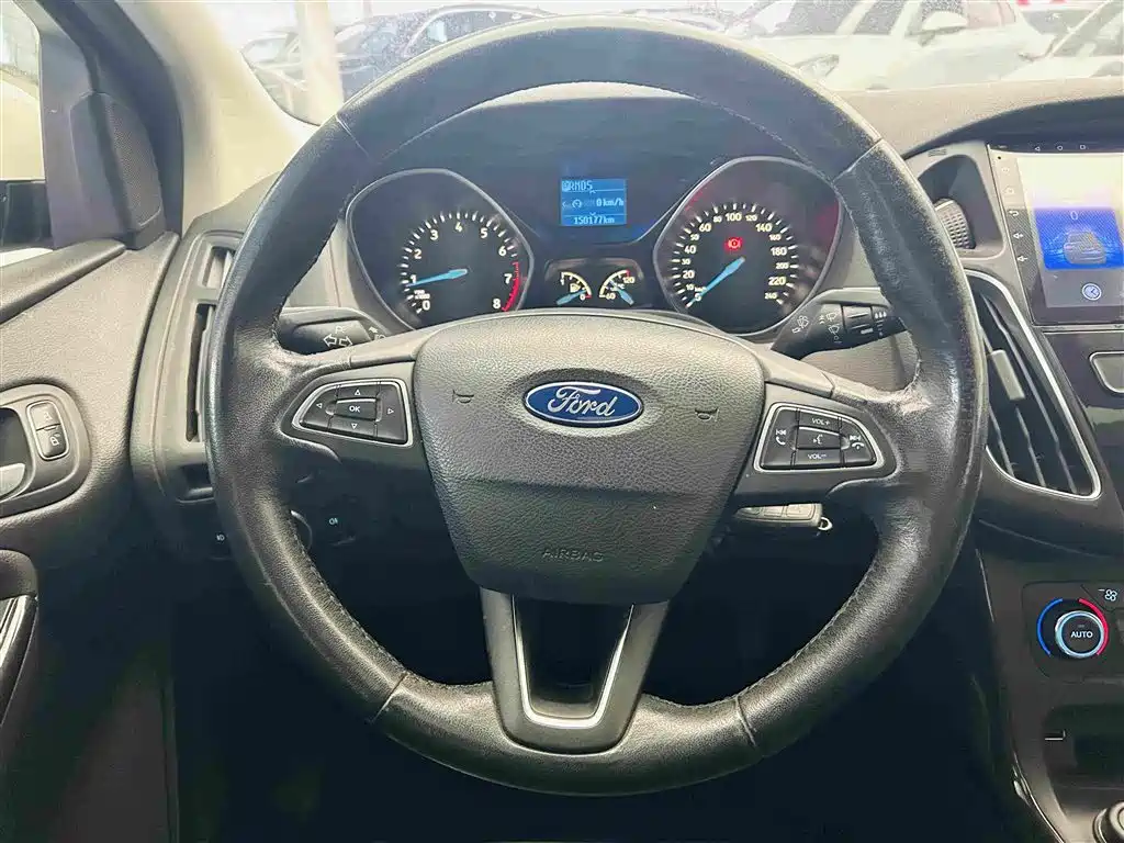 Ford Focus — миниатюра 15