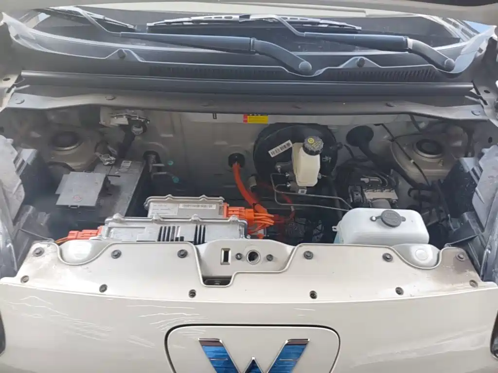 Wuling MINIEV — миниатюра 20