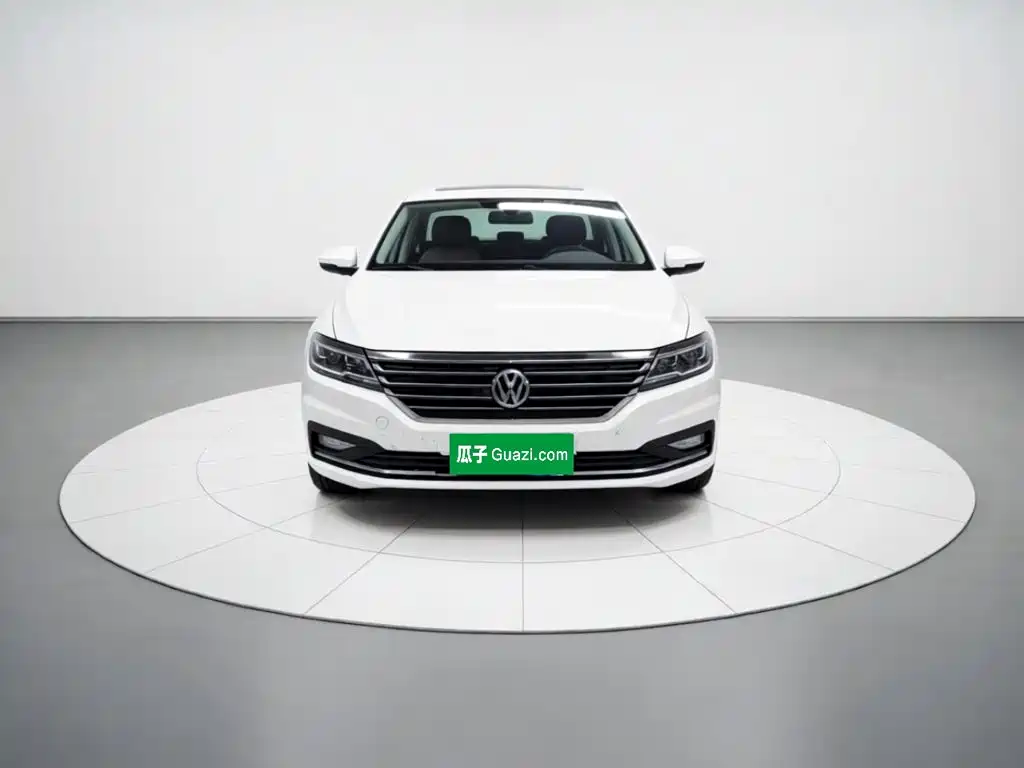Volkswagen Lavida — миниатюра 2