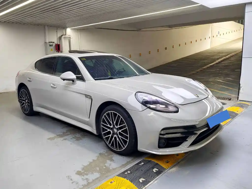 Porsche Panamera — миниатюра 3