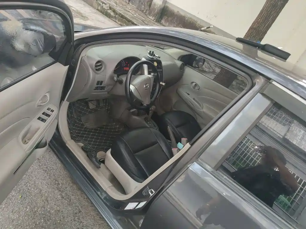 Nissan Sunny — миниатюра 19