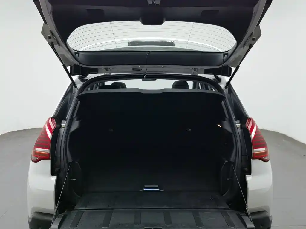 Peugeot 3008 — миниатюра 16