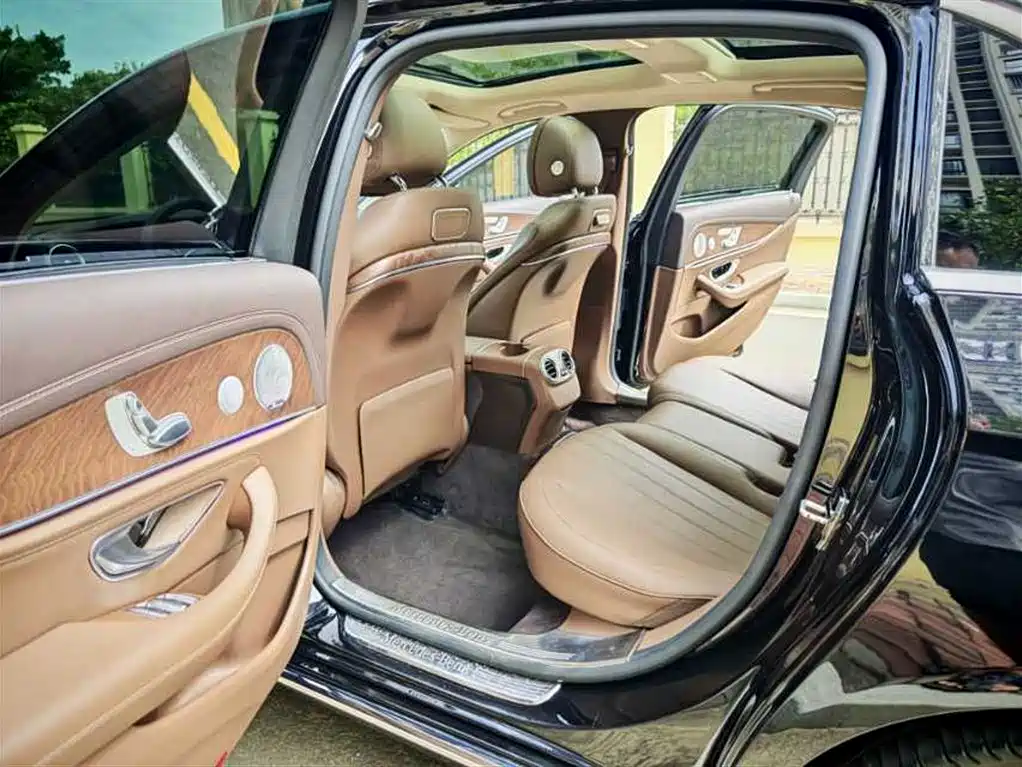Mercedes-Benz E-Class E 2019 E 300 L Fashion