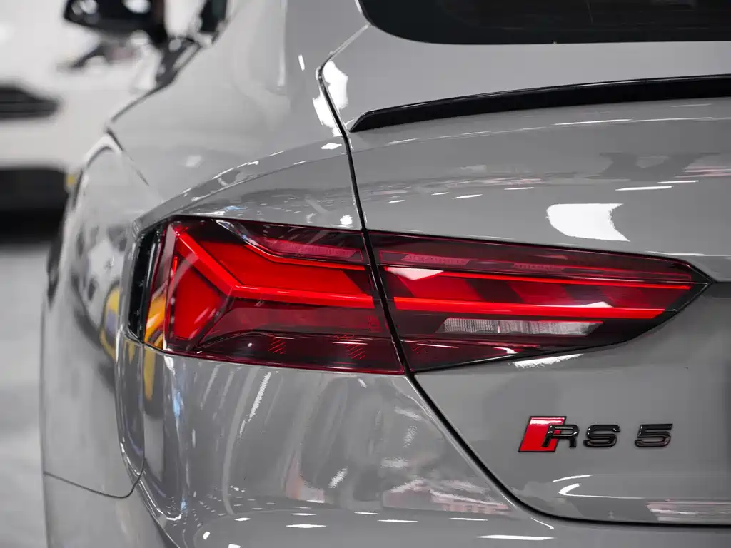 Audi RS 5 2022 — фото 22